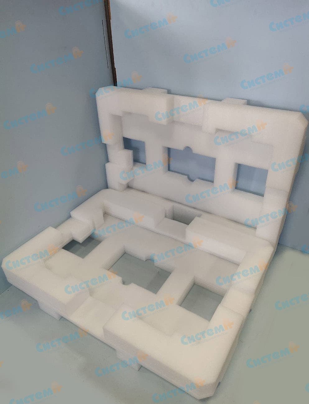 Упаковка компьютерной техники из нпэ Упаковка компьютерной техники из нпэ